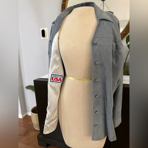 Gray Suede Button-Up Jacket - Picture 6 of 9